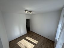 Mieszkanie 3-pokojowe Ruda Śląska, ul. Dunajewskiego. Zdjęcie 3