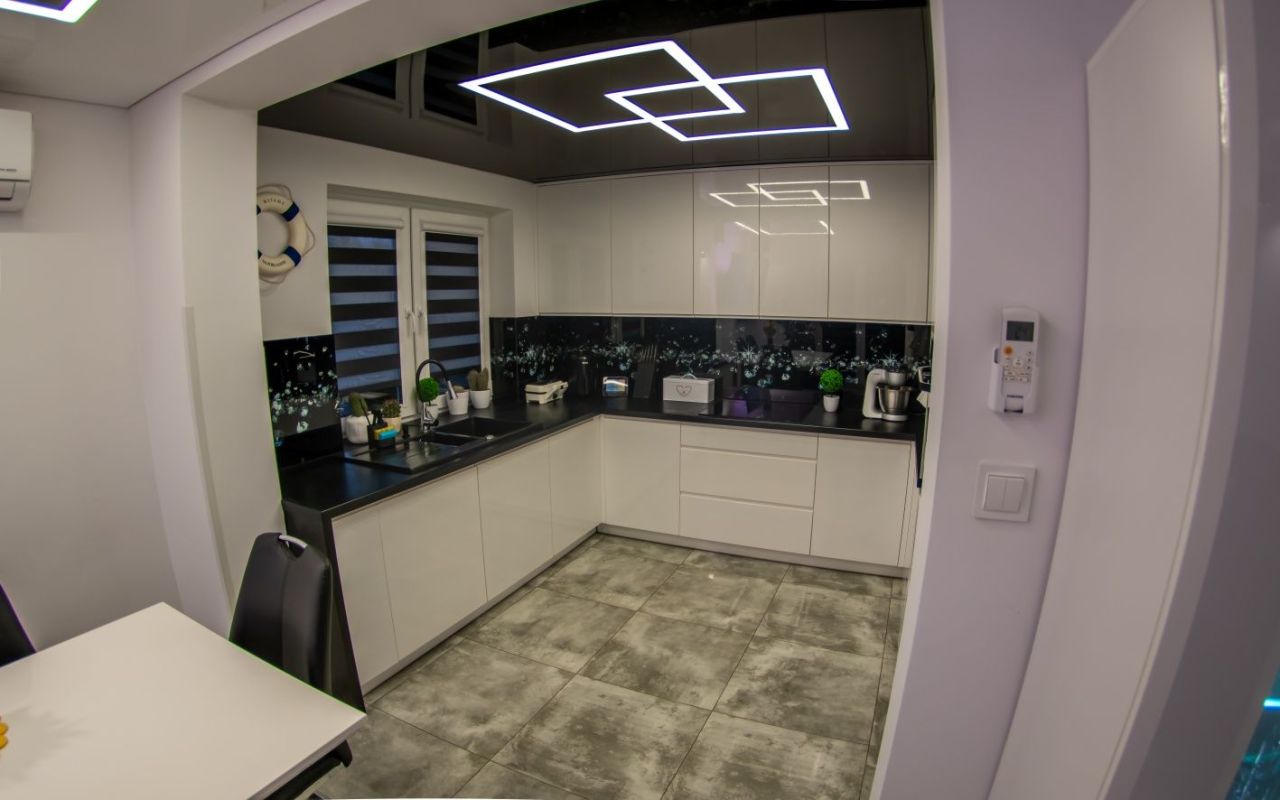 Mieszkanie 3-pokojowe Kąty Rybackie. Zdjęcie 2