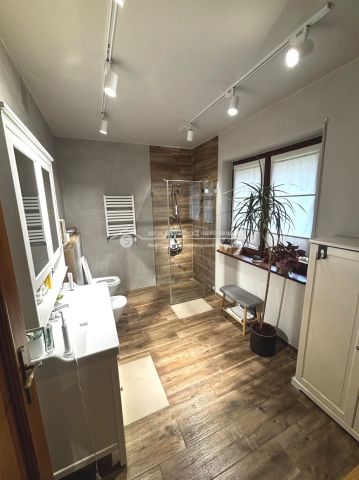 dom wolnostojący, 5 pokoi Jaworze. Zdjęcie 21