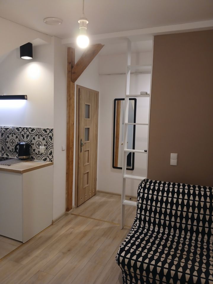 Mieszkanie 1-pokojowe Katowice Koszutka, ul. Antoniego Słonimskiego. Zdjęcie 3