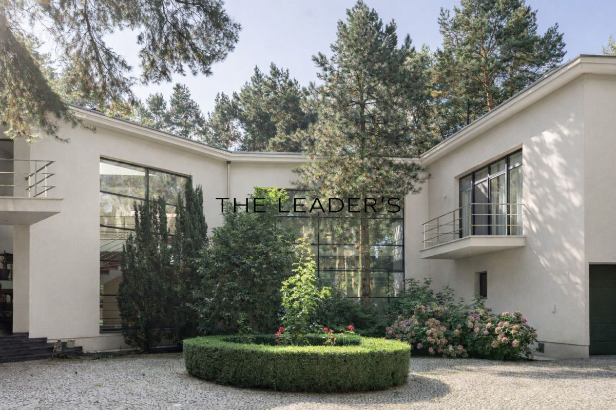 dom wolnostojący, 12 pokoi Konstancin-Jeziorna, ul. Oborska. Zdjęcie 3