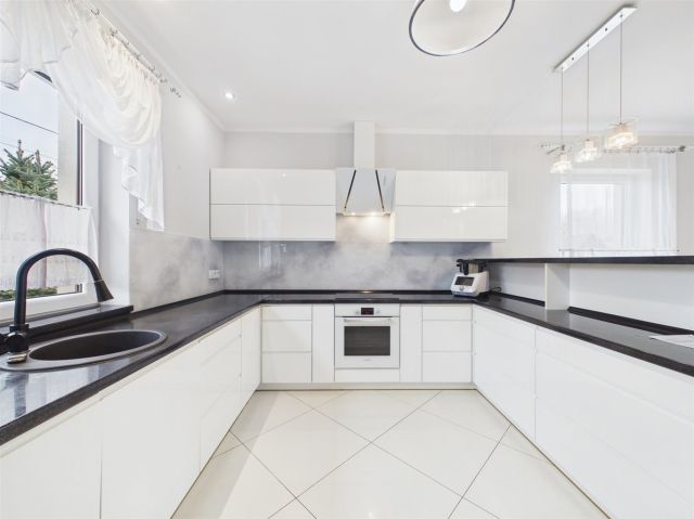 dom wolnostojący, 6 pokoi Dąbrowa Górnicza Strzemieszyce Wielkie, ul. Boczna. Zdjęcie 5