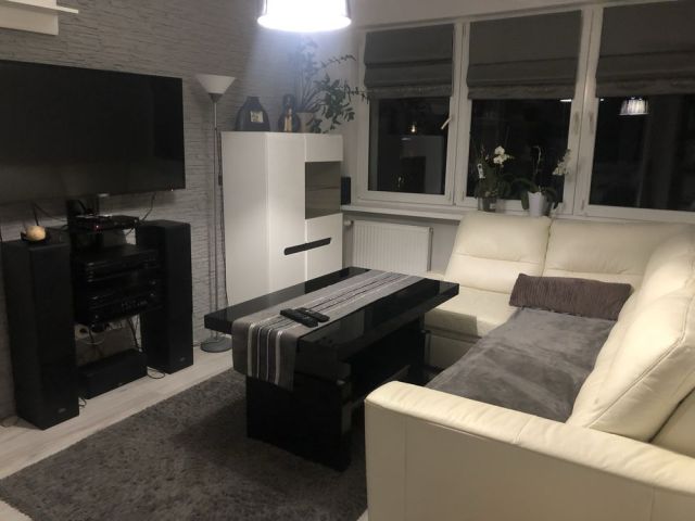 Mieszkanie 2-pokojowe Warszawa Ursus, ul. Jana Marcina Szancera. Zdjęcie 1