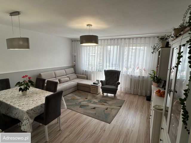 Mieszkanie 4-pokojowe Goleniów, ul. Akacjowa. Zdjęcie 1