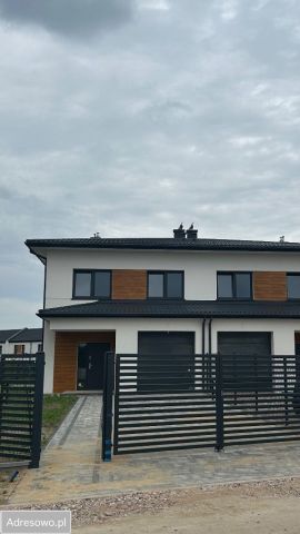 bliźniak, 5 pokoi Książenice, al. Jarzębinowa. Zdjęcie 1