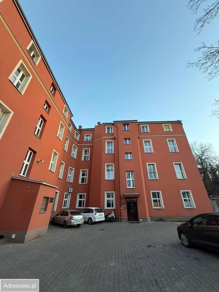 Mieszkanie 3-pokojowe Częstochowa Centrum, al. Aleja Wolności. Zdjęcie 18