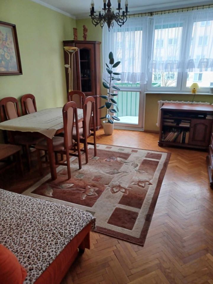 Mieszkanie 3-pokojowe Iława. Zdjęcie 1