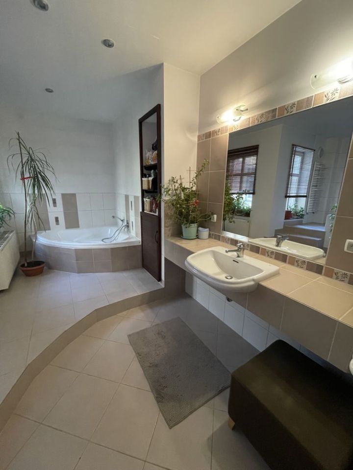 Mieszkanie 3-pokojowe Świdnica, ul. Jagiellońska. Zdjęcie 4