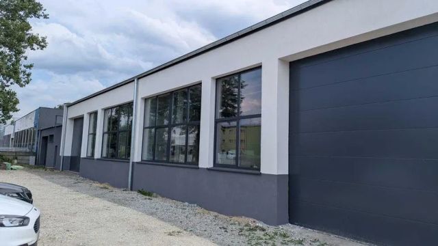 Hala/magazyn Lubliniec Centrum, ul. Powstańców Śląskich. Zdjęcie 1