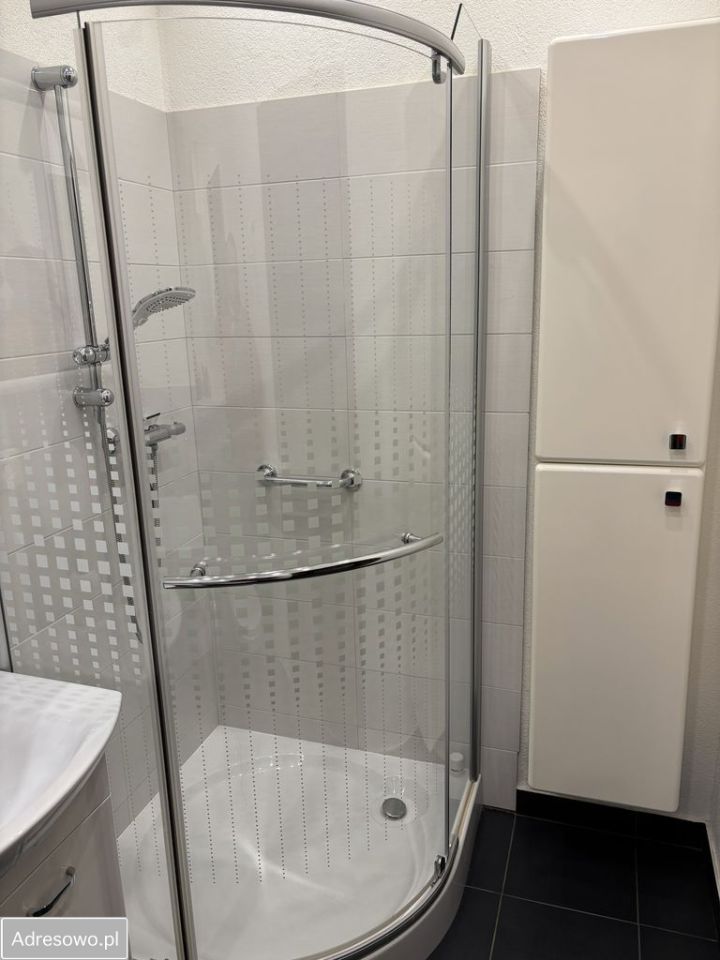 Mieszkanie 3-pokojowe Jelenia Góra Cieplice Śląskie-Zdrój, ul. Zielona. Zdjęcie 4