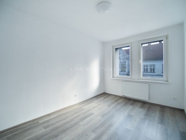 Mieszkanie 3-pokojowe Grodków, ul. Warszawska. Zdjęcie 8