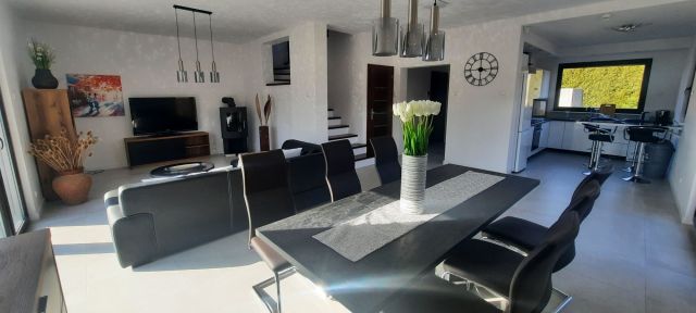 bliźniak Gliwice, ul. Obrońców Pokoju. Zdjęcie 1