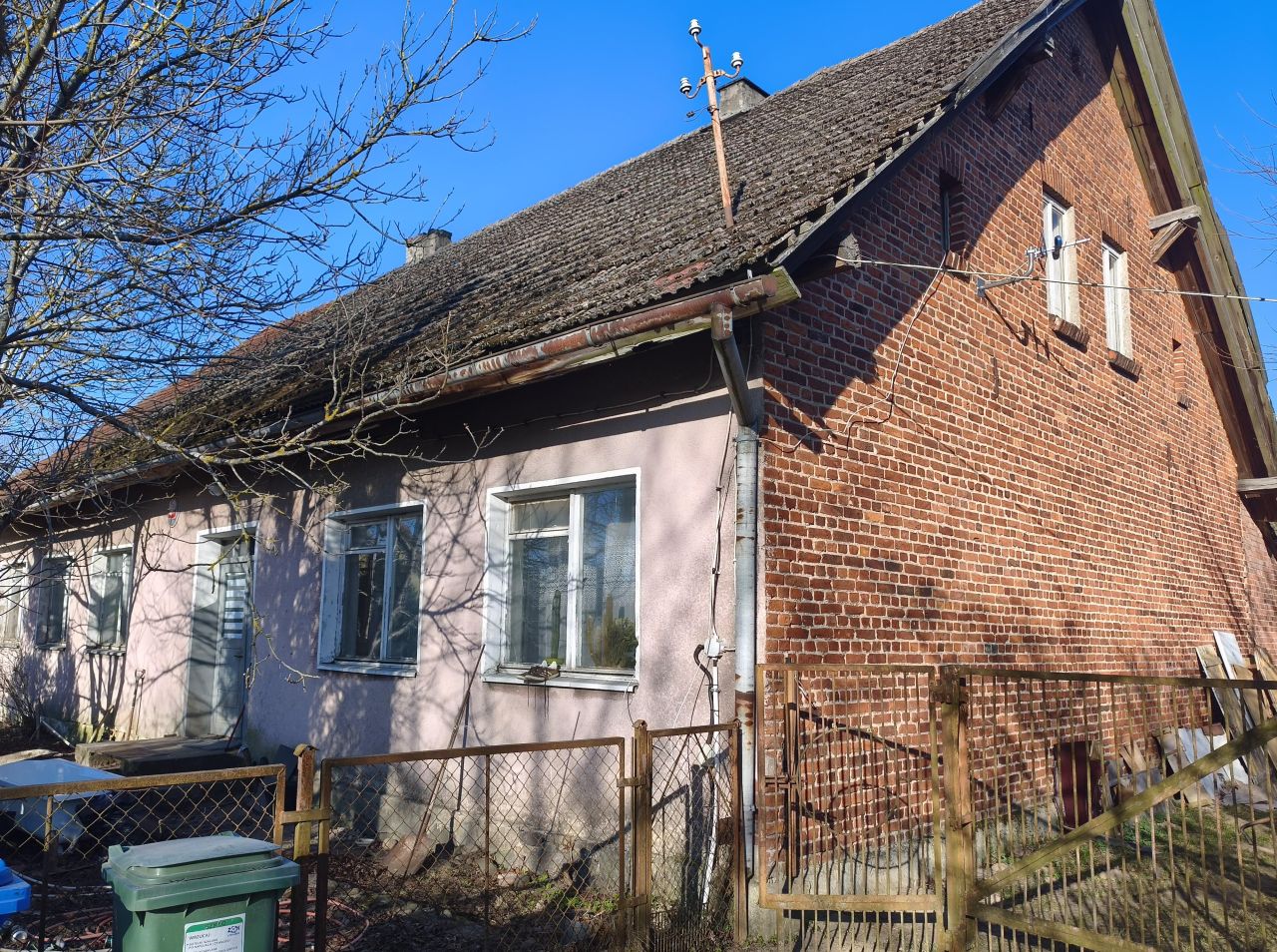 Nieruchomość komercyjna Czarne Wielkie. Zdjęcie 1