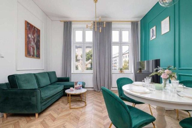 Mieszkanie 3-pokojowe Kraków Stare Miasto. Zdjęcie 1