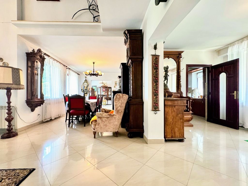 dom wolnostojący, 5 pokoi Dąbrówki. Zdjęcie 9