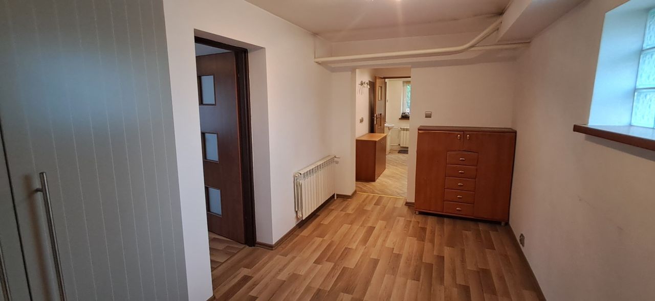 dom wolnostojący, 14 pokoi Wieszowa, ul. Tarnogórska. Zdjęcie 6