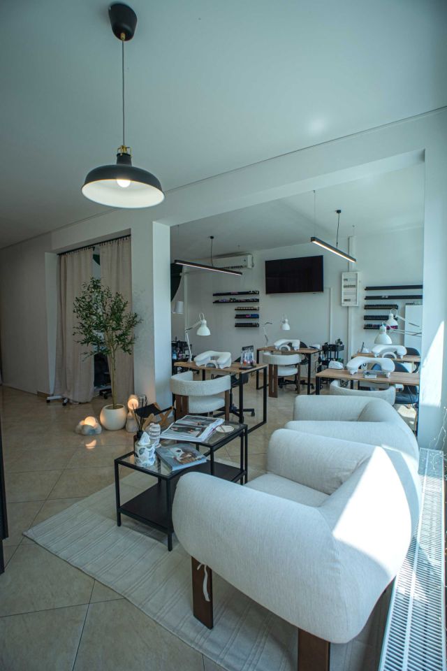 Lokal Warszawa Śródmieście, al. Jana Pawła II. Zdjęcie 4