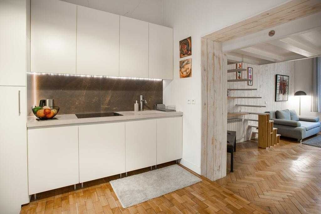 Mieszkanie 2-pokojowe Kraków Stare Miasto, ul. Józefa Sarego. Zdjęcie 6