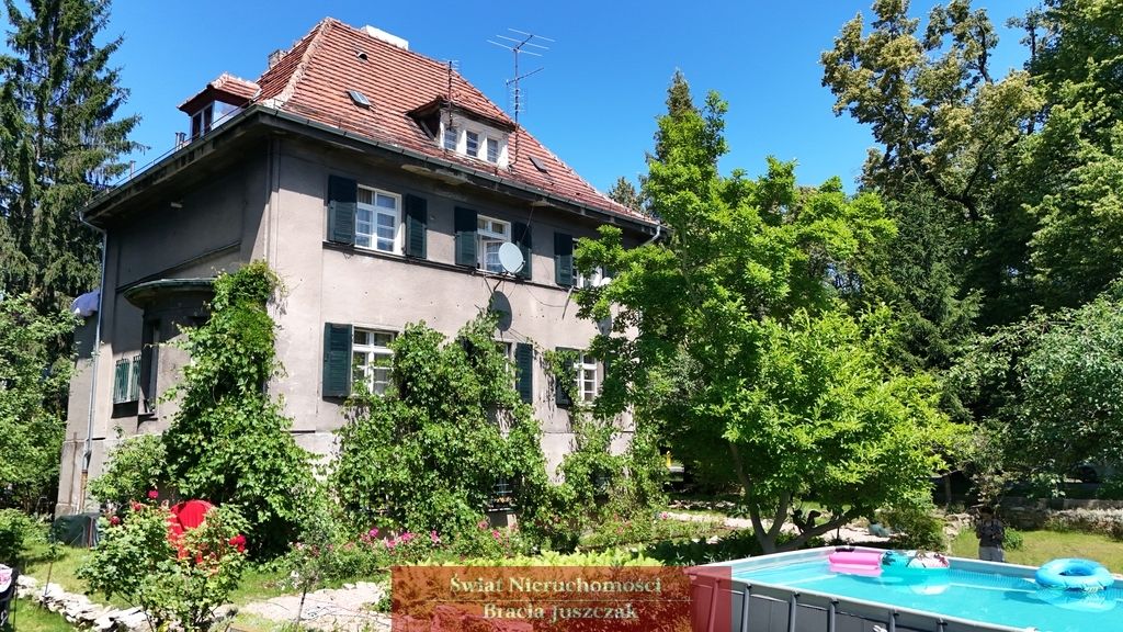 dom wolnostojący, 9 pokoi Wrocław Zalesie. Zdjęcie 1