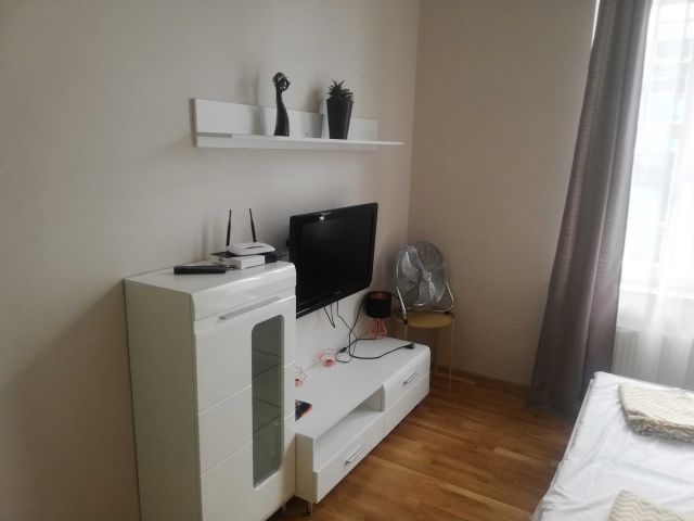 Mieszkanie 2-pokojowe Kraków Śródmieście. Zdjęcie 1