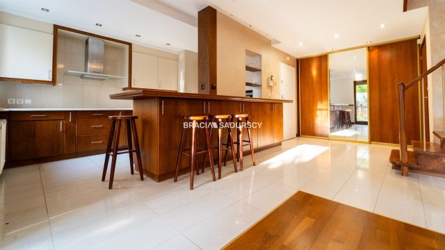 dom szeregowy, 5 pokoi Kraków Zwierzyniec, ul. Brzegowa. Zdjęcie 3