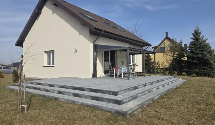 dom wolnostojący, 7 pokoi Ligota Mała