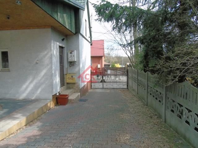 dom wolnostojący, 2 pokoje Kielce, ul. Dymińska. Zdjęcie 1