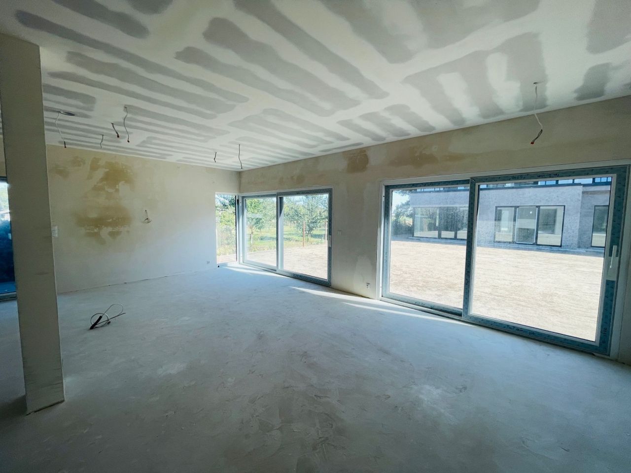 Mieszkanie 4-pokojowe Lesznowola. Zdjęcie 11