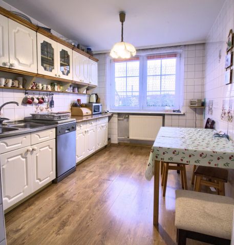 dom wolnostojący, 4 pokoje Jarosław, ul. Grochowska. Zdjęcie 8