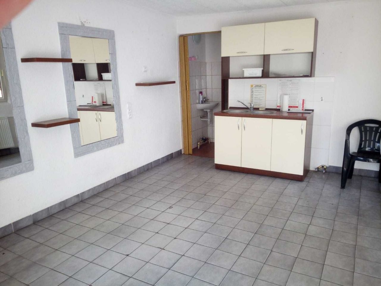 Lokal Praszka, ul. Mickiewicza. Zdjęcie 5