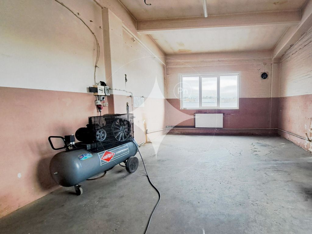 Hala/magazyn Olsztynek, ul. Mrongowiusza. Zdjęcie 14