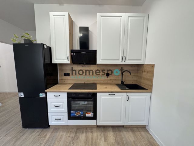 Mieszkanie 2-pokojowe Poznań Łazarz, ul. Kolejowa. Zdjęcie 2