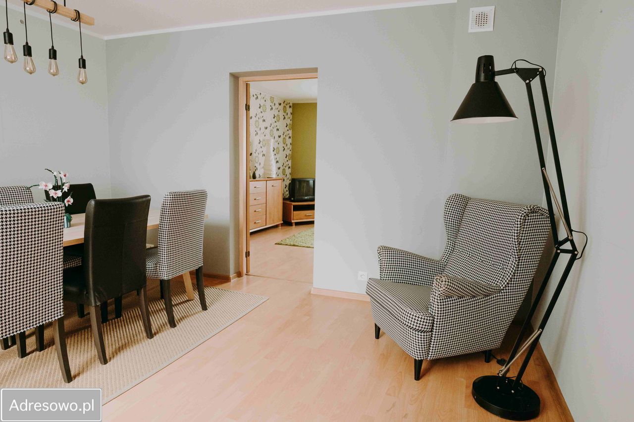 dom wolnostojący, 7 pokoi Golub-Dobrzyń, ul. marsz. Józefa Piłsudskiego. Zdjęcie 3