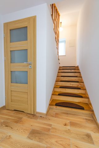 dom wolnostojący, 6 pokoi Zarzecze, ul. Tysiąclecia. Zdjęcie 18