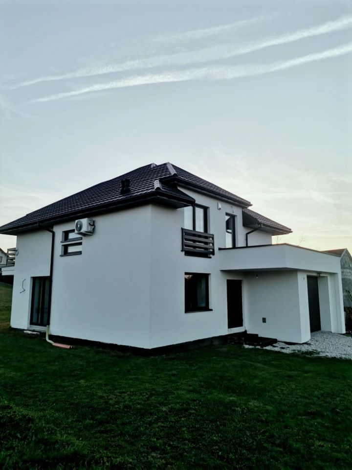 dom wolnostojący, 4 pokoje Gorajowice. Zdjęcie 11