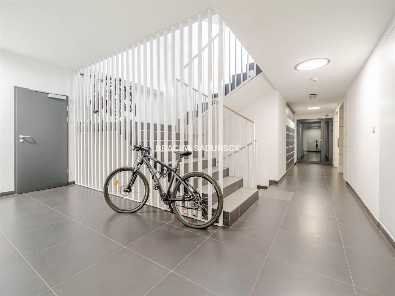 Mieszkanie 4-pokojowe Kraków Dębniki, ul. Czerwone Maki. Zdjęcie 36