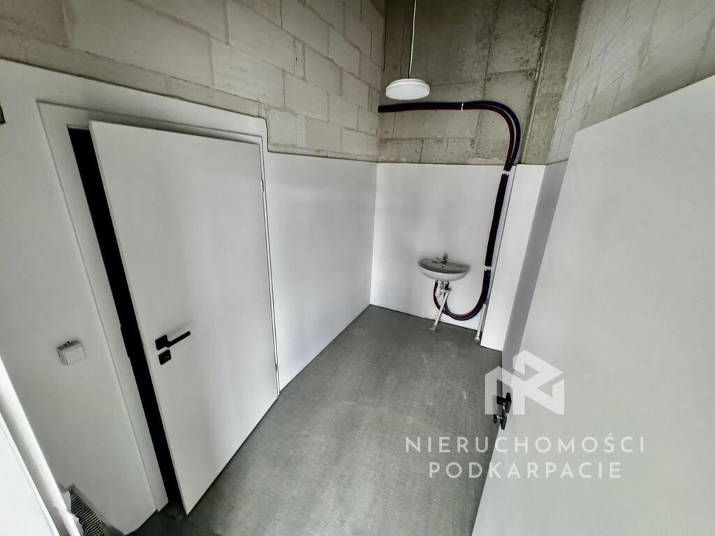 Lokal Rzeszów, ul. Podpromie. Zdjęcie 6
