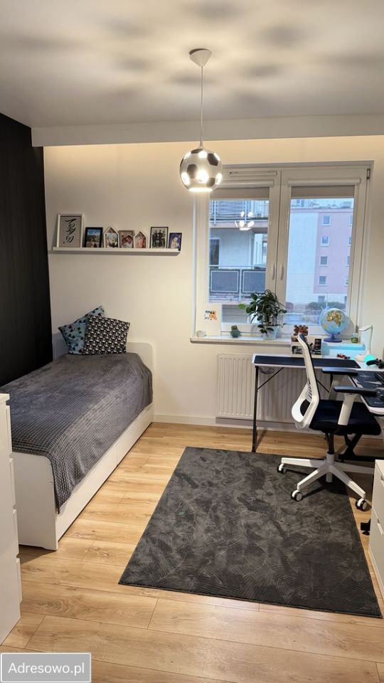 Mieszkanie 4-pokojowe Warszawa Żerań, ul. Modlińska. Zdjęcie 2