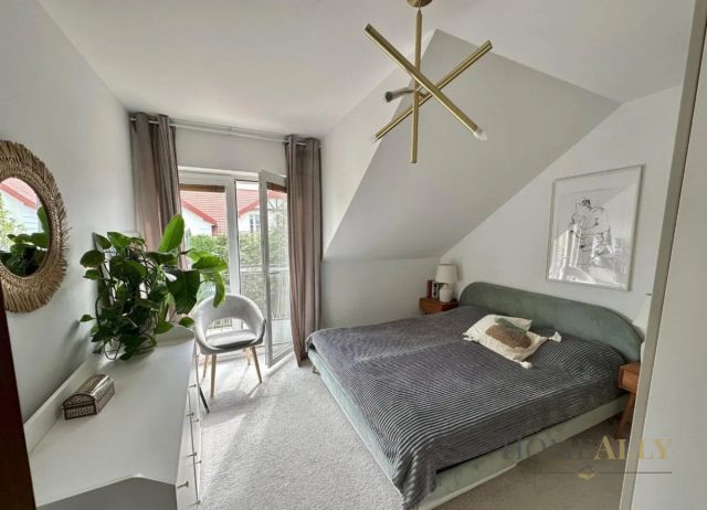 dom szeregowy, 5 pokoi Kiełpin. Zdjęcie 6