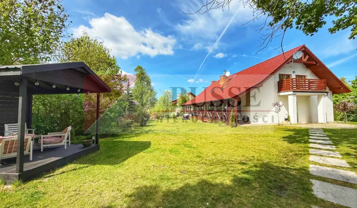 dom wolnostojący, 7 pokoi Trzeszczyn