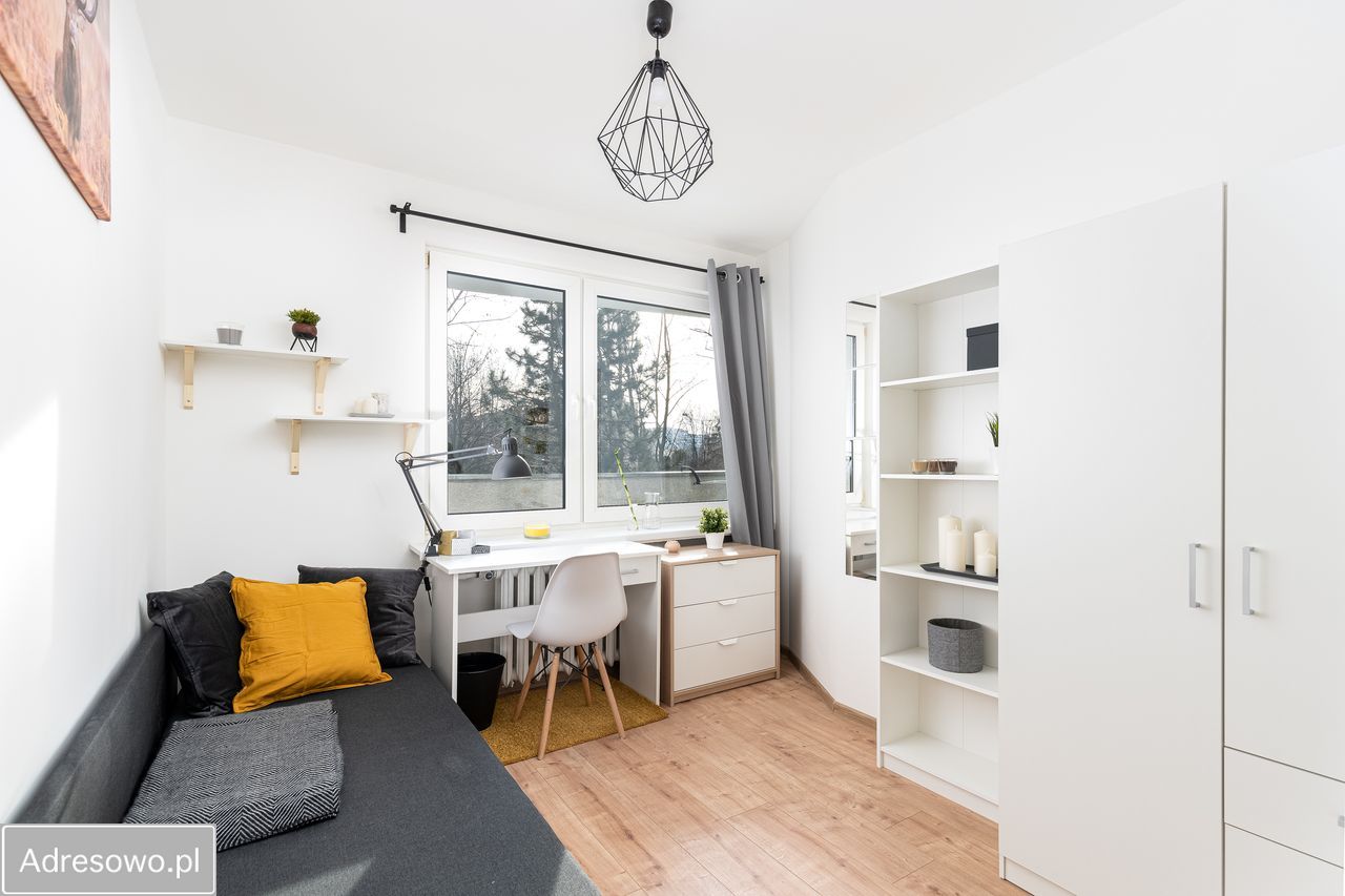 Mieszkanie 4-pokojowe Kraków Prądnik Czerwony, ul. Powstańców. Zdjęcie 1