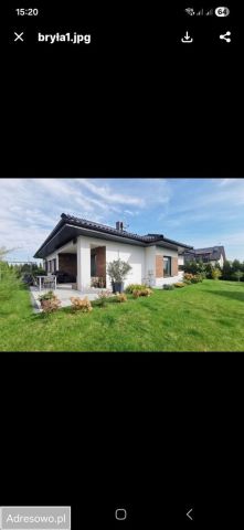 dom wolnostojący, 4 pokoje Kobierzyce. Zdjęcie 1