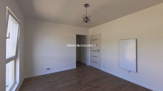 dom szeregowy, 5 pokoi Łodygowice, ul. Zielna. Zdjęcie 24