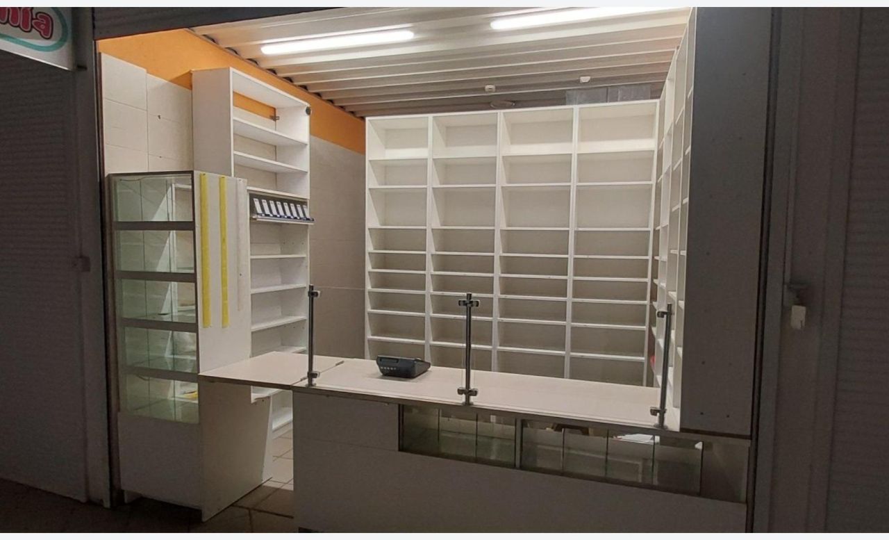 Lokal Łódź Górna, ul. Alojzego Felińskiego. Zdjęcie 2