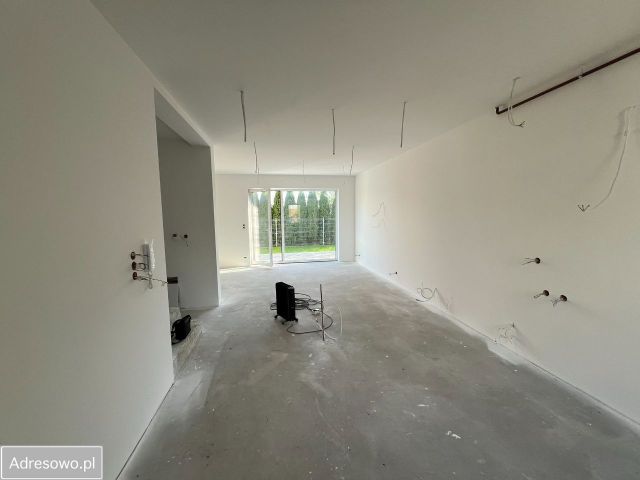 dom szeregowy, 5 pokoi Porosły, ul. Łąkowa. Zdjęcie 1