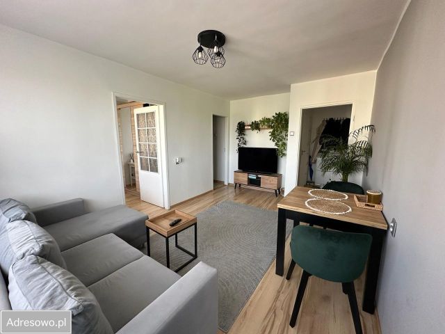 Mieszkanie 3-pokojowe Lubin, ul. Stanisława Staszica. Zdjęcie 1