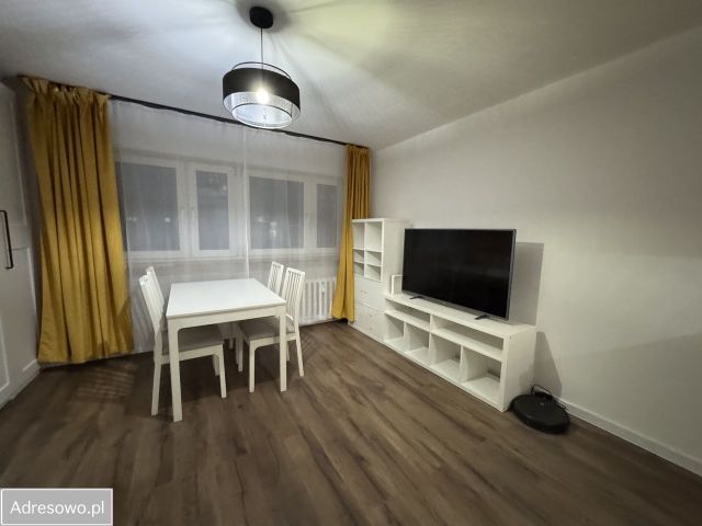 Mieszkanie 1-pokojowe Warszawa Żoliborz, ul. Władysława Broniewskiego. Zdjęcie 1