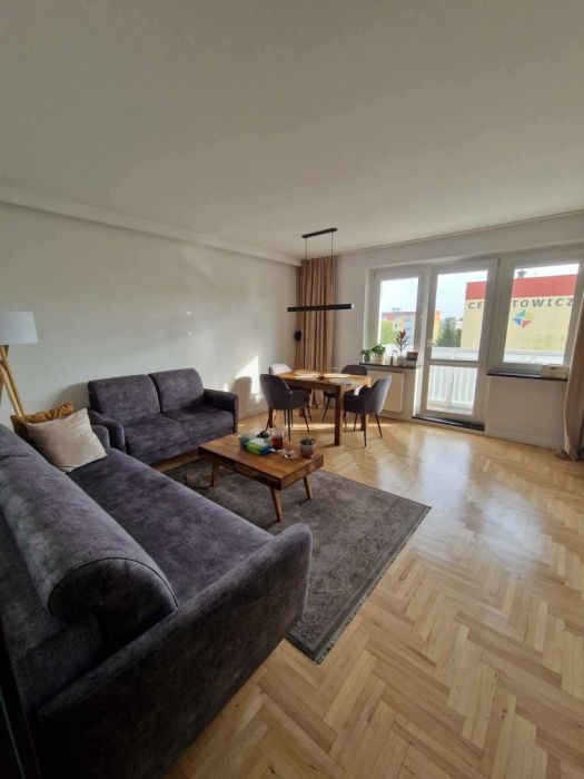 Mieszkanie 2-pokojowe Gdańsk Chełm, ul. Władysława Cieszyńskiego. Zdjęcie 1