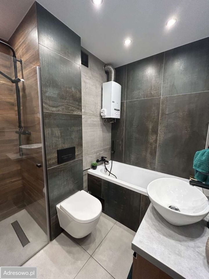 Mieszkanie 3-pokojowe Katowice Zawodzie, al. Walentego Roździeńskiego. Zdjęcie 13