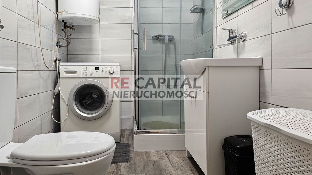 dom wolnostojący, 8 pokoi Święcice. Zdjęcie 5